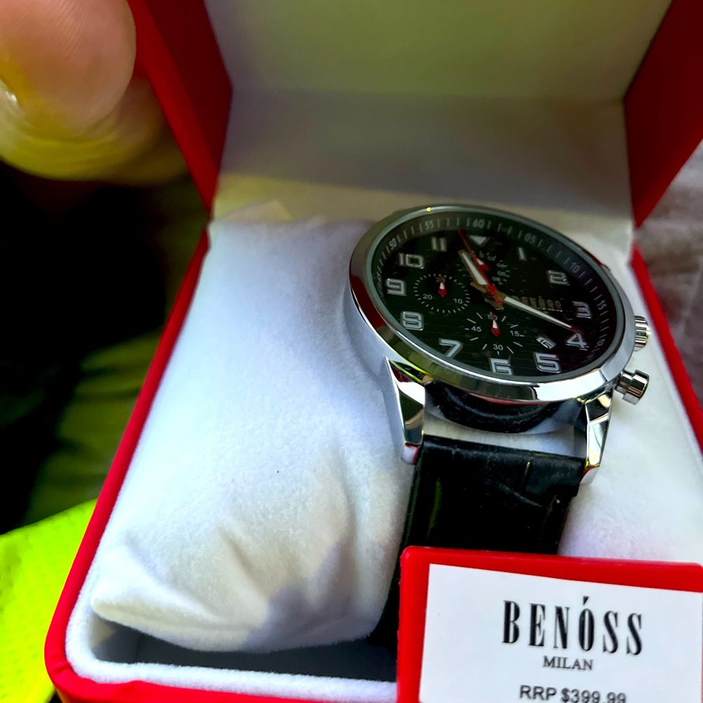 Benóss watch luxury